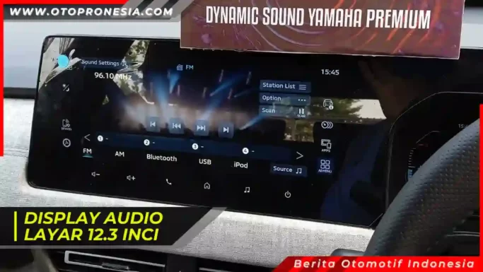Mitsubishi Xforce Ultimate, Display Audio berlayar 12.3 inci